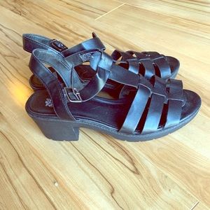 Black sandals